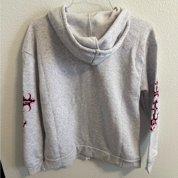 Gray Hoodie with Red Accents - Picture 4 of 5